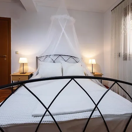 Kallikratia 2 * Nea Kallikrateia