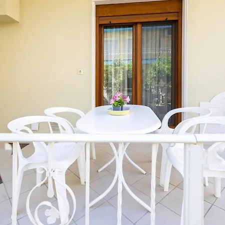 Kallikratia 2 Apartman